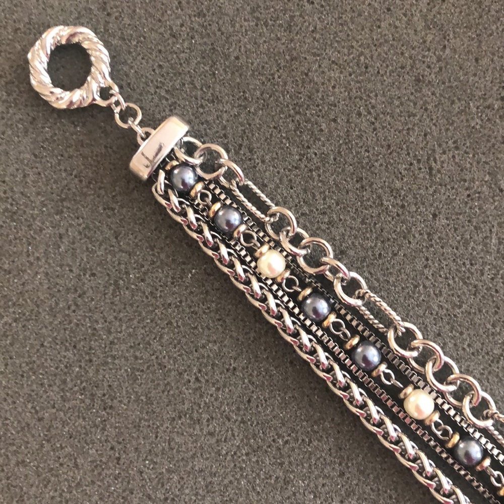 Premier Designs Multi-Strand Silver Beaded Necklace - Picture 3 of 10
